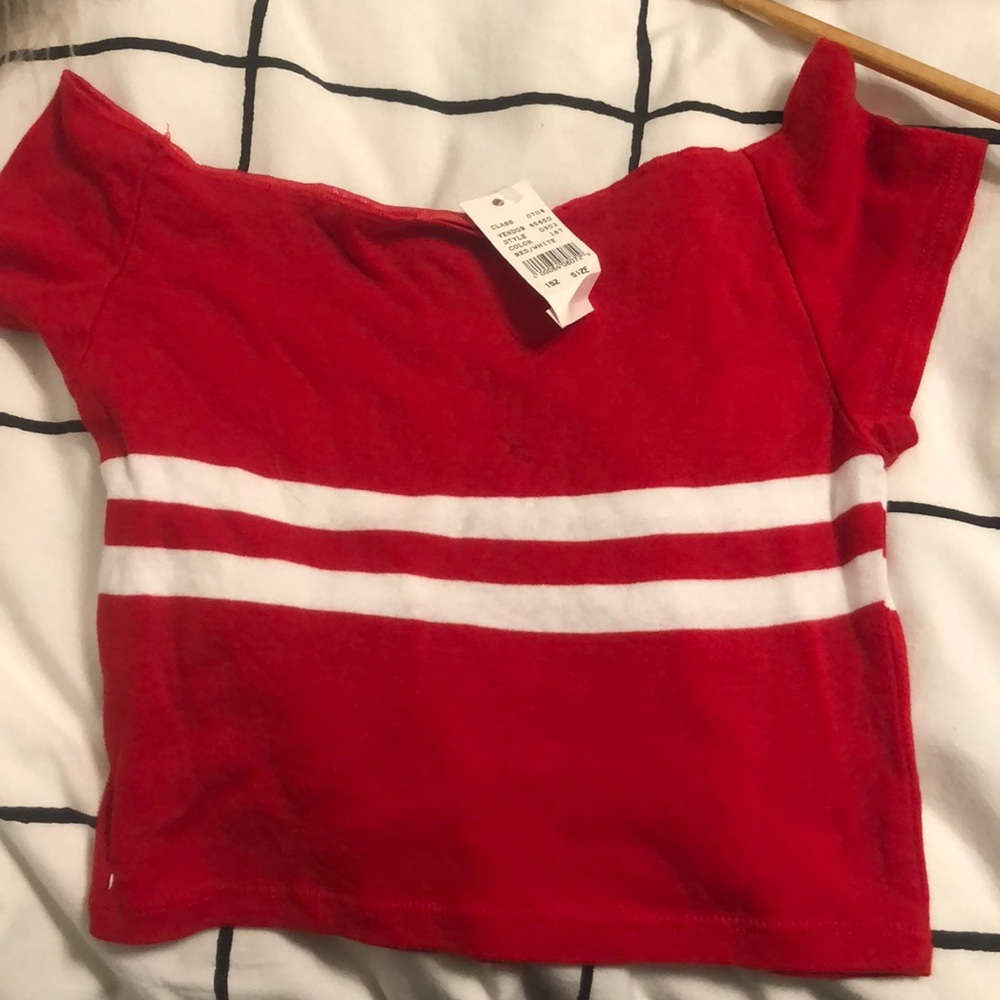 New with tags brandy Melville shirt